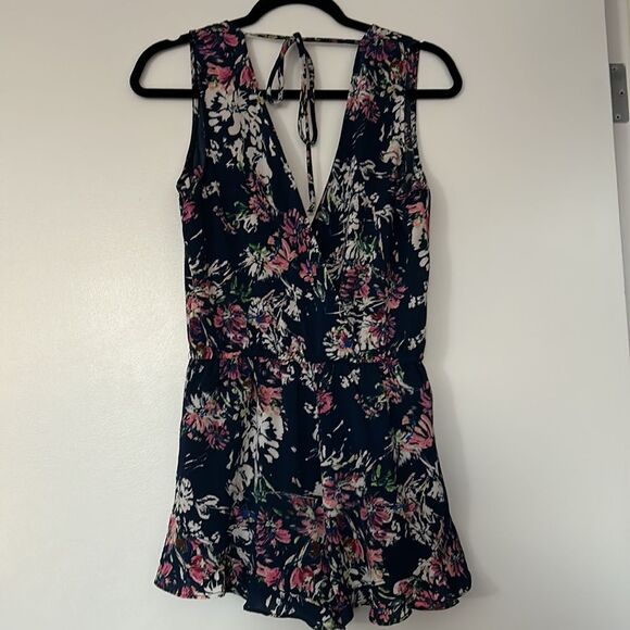 Lord & Taylor Design Lab Romper, Medium - Picture 4 of 5